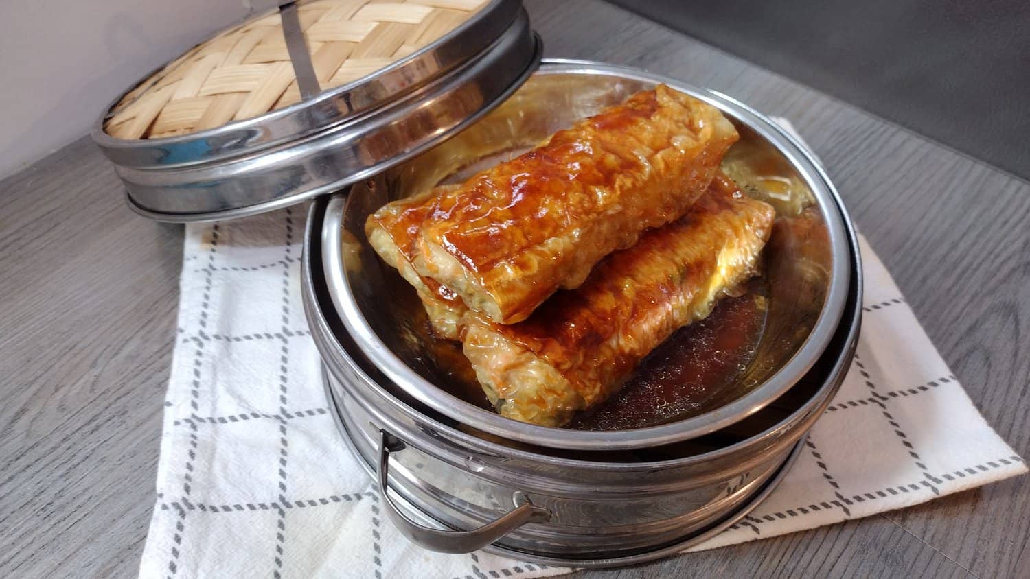 How To Make Tofu Skin Roll's Dim Sum